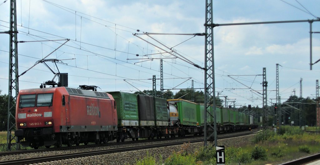 Die 145 012 in Hagenow Land am 9.7.2011