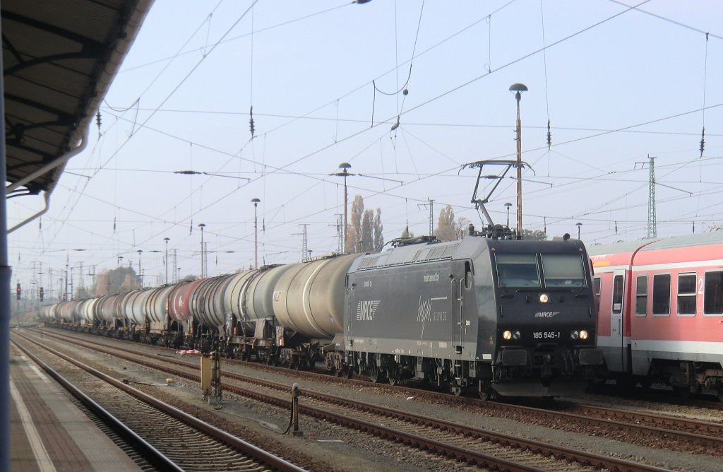 Die 185 545 der MRCE in Cottbus am 29.10.2011