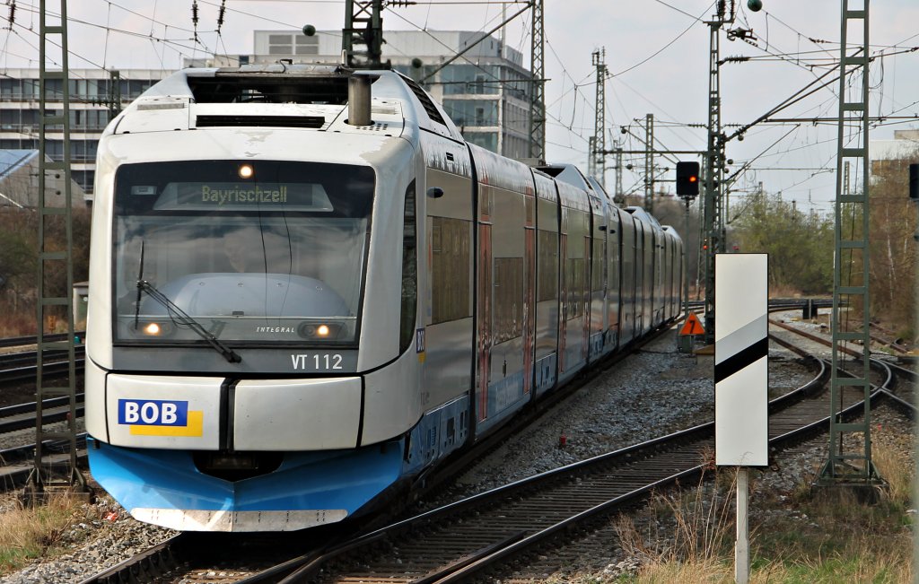 Ein BOB Integral(VT 112)  in M�nchen Heimeranplatz am 3.4.2012! 
