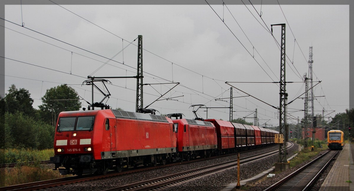 145 076 und 145 057 in Hagenow Land am 19.09.2015 in Richtung Berlin fahrend