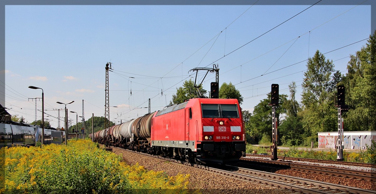 185 310 bei der Durchfahrt von Leipzig - Thekla am 21.08.2015