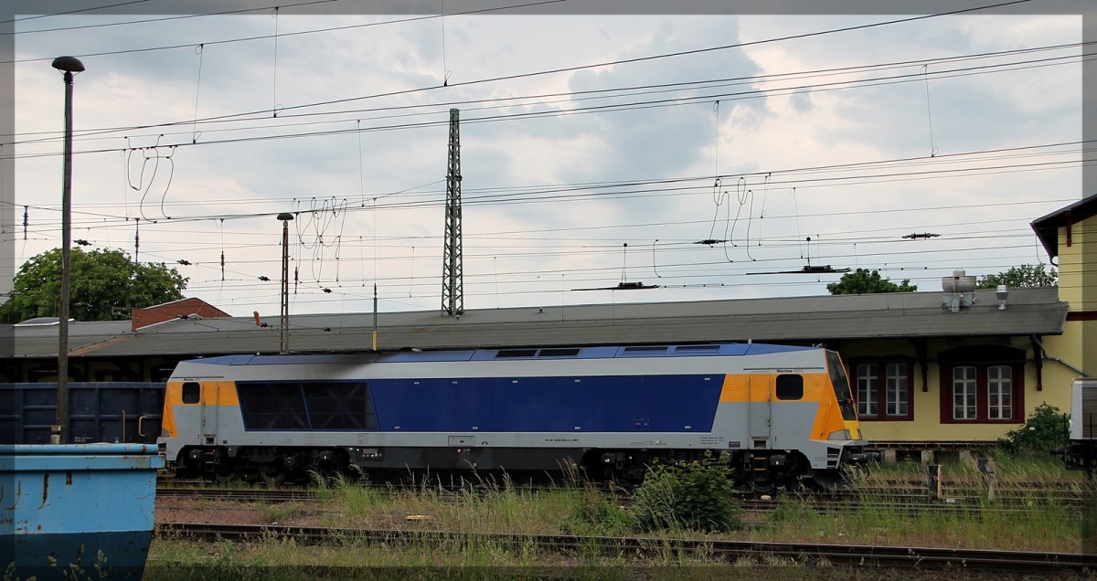 264 009 der NRS am 06.06.2015 abgestellt am alten Güterbahnhof Neubrandenburg.