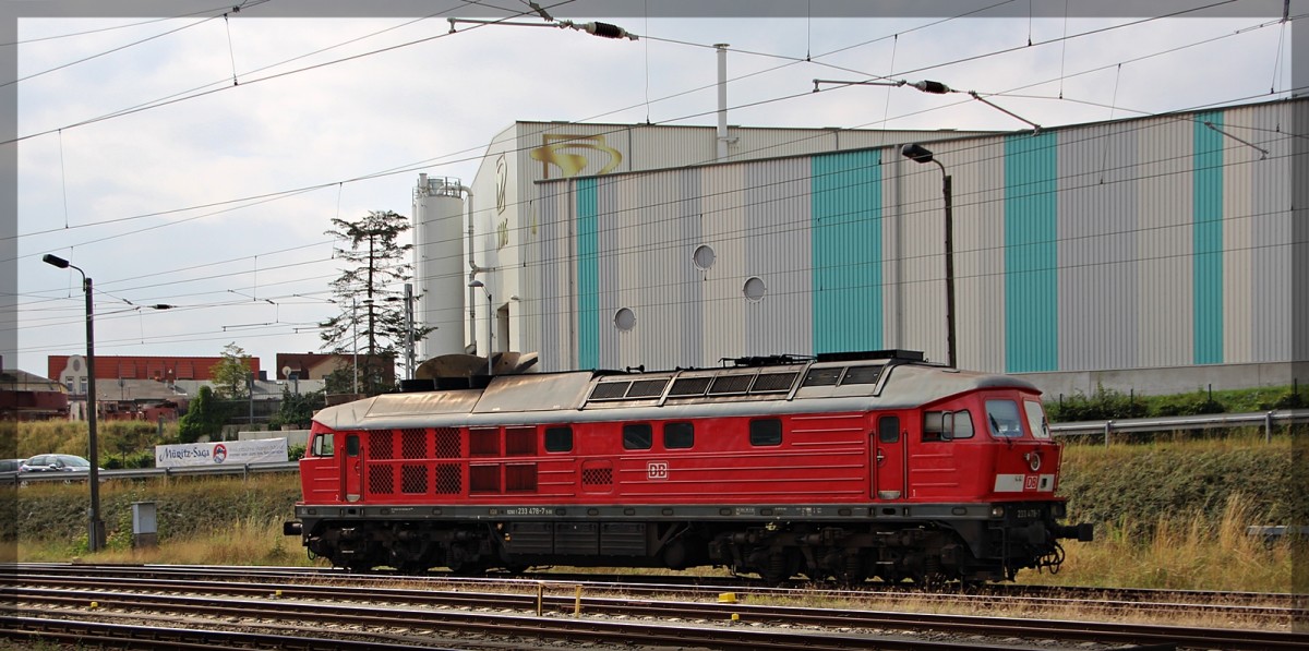 Die 233 478 auf dem Weg in die Pause in Waren an der Müritz am 01.09.2015